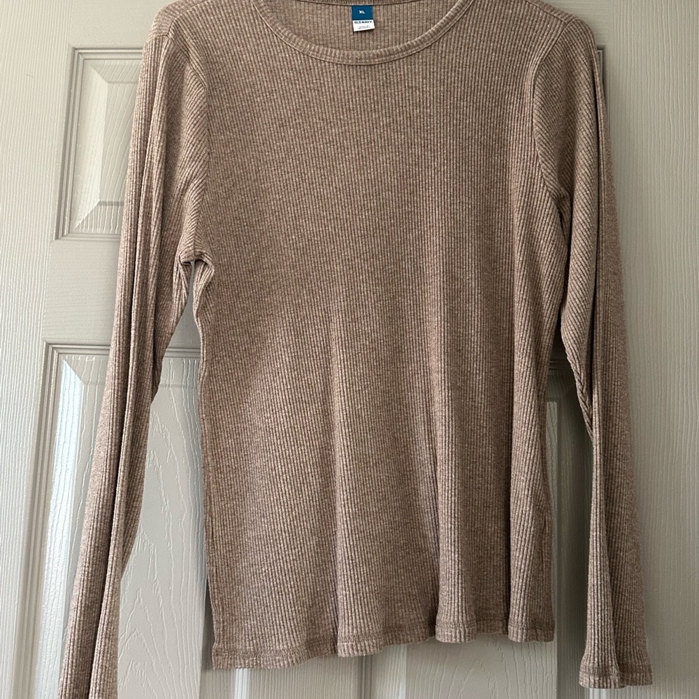 Old Navy Ribbed Knit Top in Brown